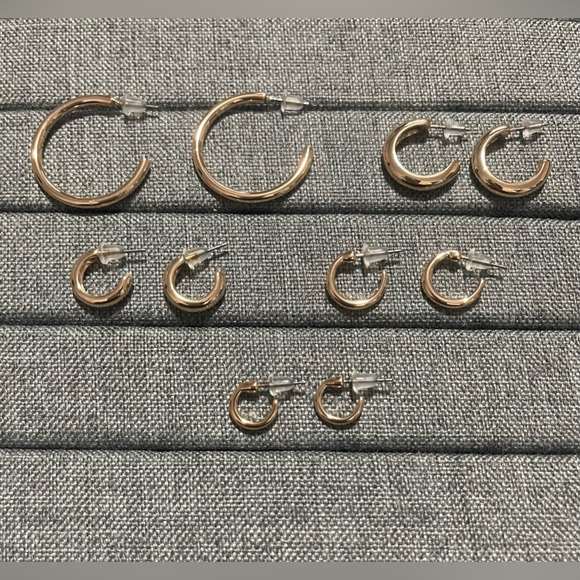 Gold Hoops Earrings BUNDLE - Picture 1 of 4